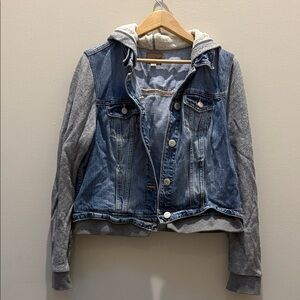 American Eagle Outfitters Blue and Gray Jean Jacket